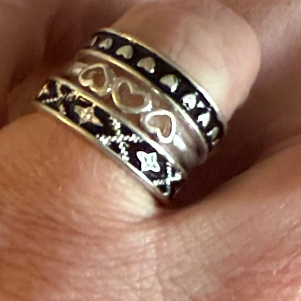 Elegant Silver-Toned Heart and Star Ring Set